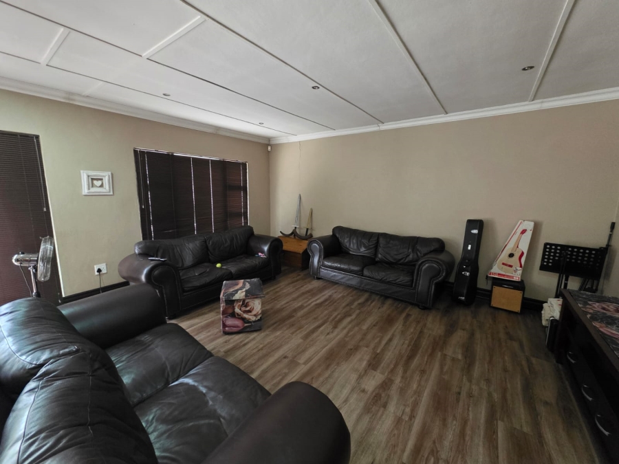 4 Bedroom Property for Sale in Sasolburg Ext 23 Free State